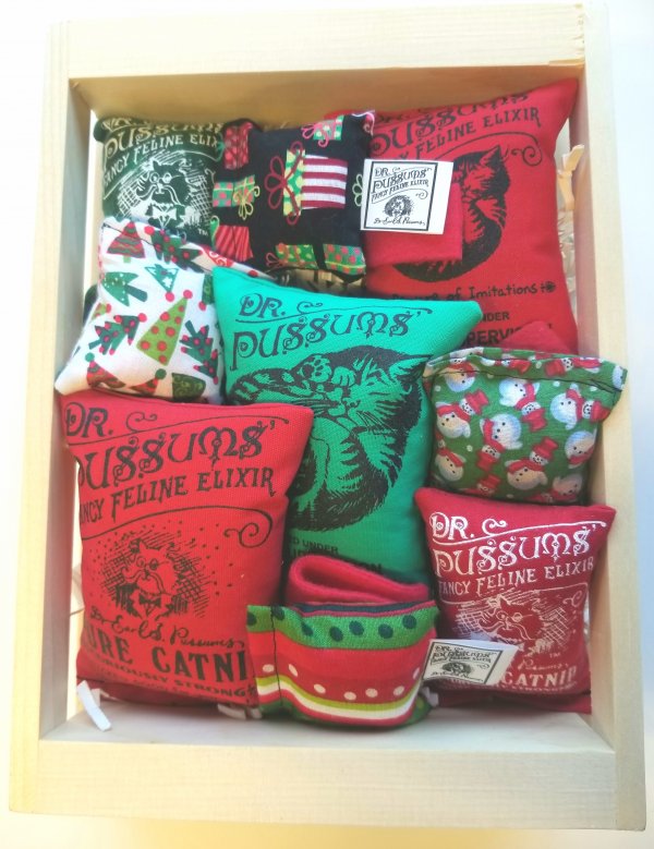 Holiday Kitty Krates Red & Green- Wholesale - Image 2