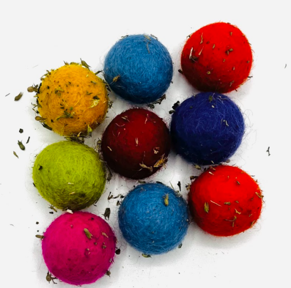 Mini Clowder O'Nip Balls - Wholesale